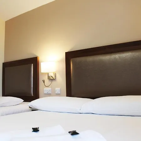 לינה וארוחת בוקר St. Judes גלוואיי